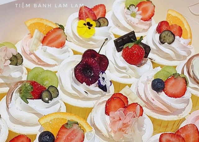 Cách làm Bánh Cupcake bằng nồi chiên không dầu