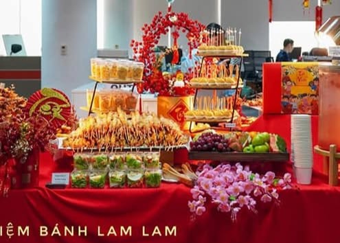 Chọn tổ chức tiệc Giáng Sinh tại gia