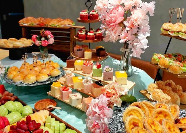 Dịch Vụ Catering Tiệc Cưới Trọn Gói, Menu Sang Trọng, Giá Tốt