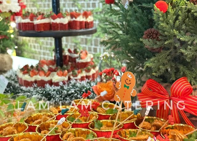 Quy trình thuê dịch vụ đặt tiệc Giáng Sinh công ty