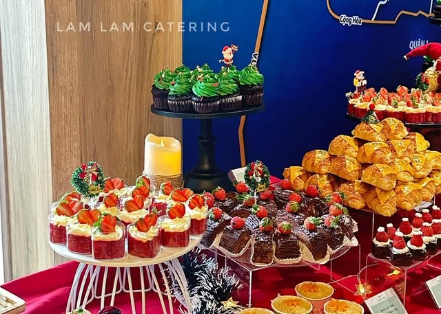 Liên hệ đặt bánh Noel cho công ty và sự kiện cuối năm