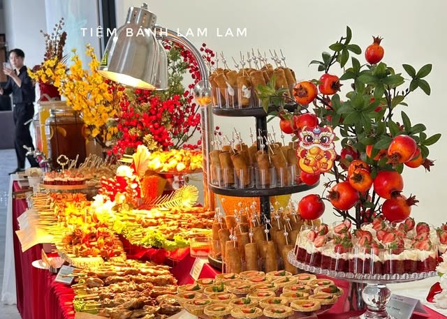 Dịch vụ Catering Sự Kiện Cuối Năm Chuyên Nghiệp Tại TP.HCM