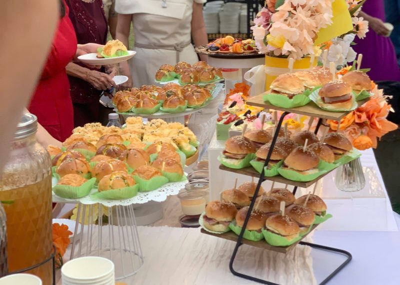 Tiệc Buffet Cuối Năm Công Ty
