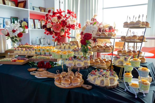 Tiệc buffet tất niên cho doanh nghiệp