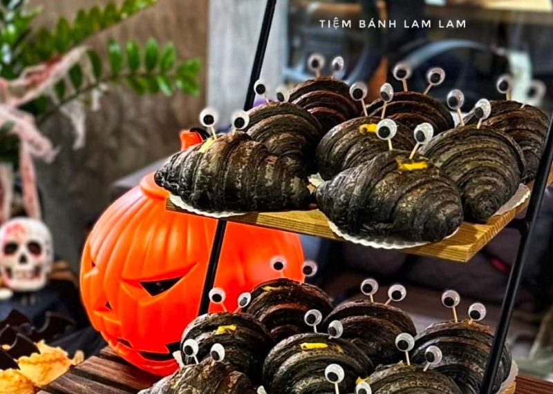 Trang Trí Halloween Tạo Không Khí Ấn Tượng