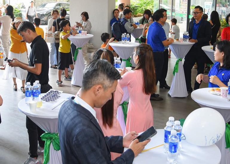 Vì sao doanh nghiệp nên tổ chức tiệc kỉ niệm thành lập công ty?