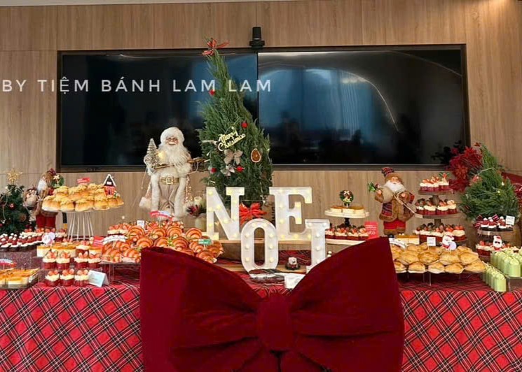 Vì sao nên đặt tiệc Giáng Sinh trọn gói sớm?