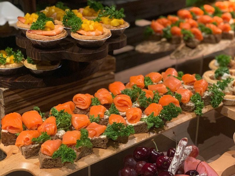 Catering tiệc công ty là gì?