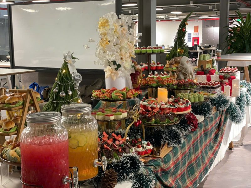 Vì Sao Nên Chọn Lam Lam Catering