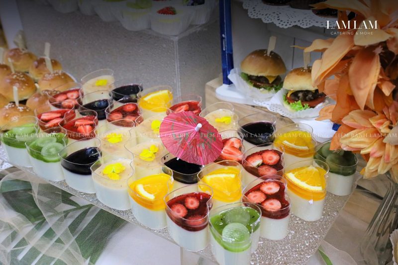 Tiệc Đón Hè DKSH Ấn Tượng Với Dịch Vụ Catering Từ Lam Lam Catering
