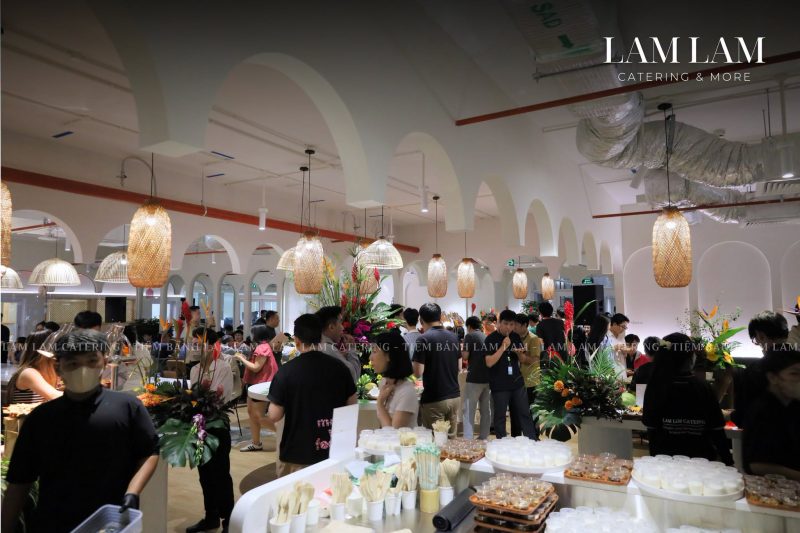 Lam Lam Catering - Đồng Hành Cùng Tiệc Công Ty