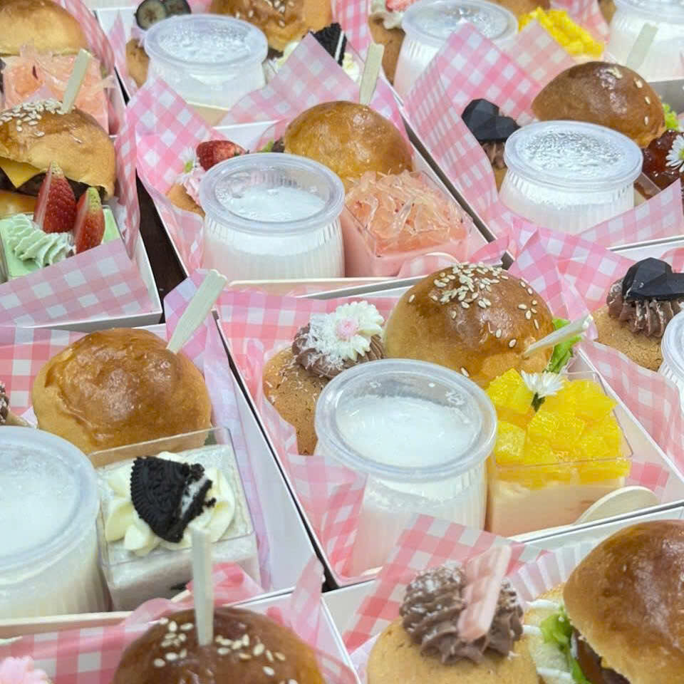 Cake Box 04
