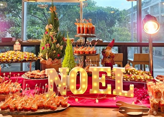 Bí Quyết Tổ Chức Tiệc Giáng Sinh Ấn Tượng, Cực kỳ sang trọng